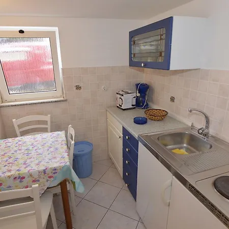 Sergggo - Location 5minute Walk Beach, Strand, Gæstehus Poreč