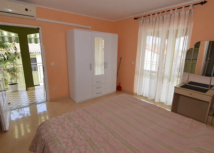 Sergggo - Location 5minute Walk Beach, Strand, Guest house